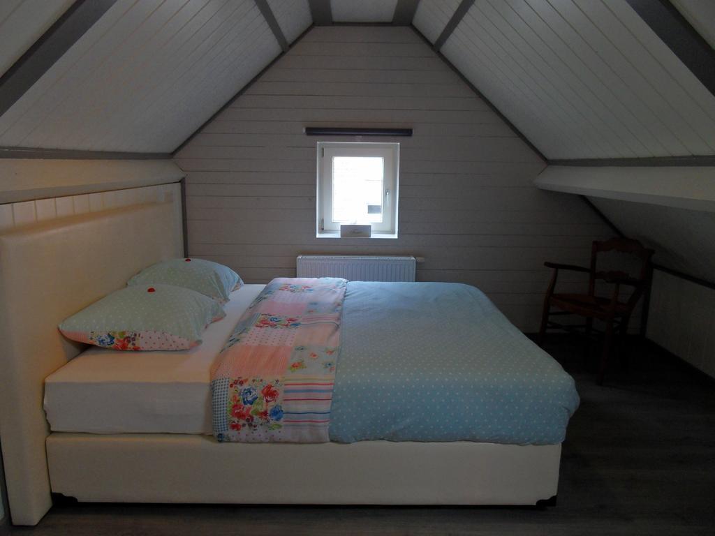 B&B 'Het Logiement Sint-Maria-Lierde Oda fotoğraf