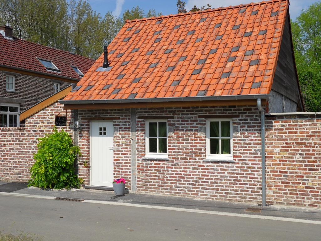 B&B 'Het Logiement Sint-Maria-Lierde Oda fotoğraf